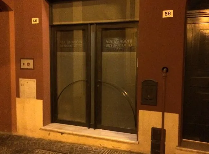 Via Braschi Sessantotto Lägenhet